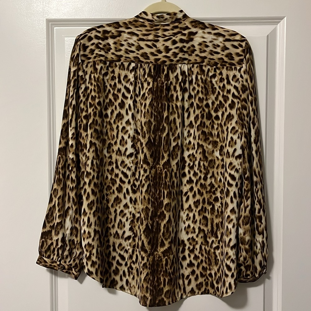 J.Crew Tie-Neck Button-Up Shirt in Leopard Print - Size L - Picture 2 of 7